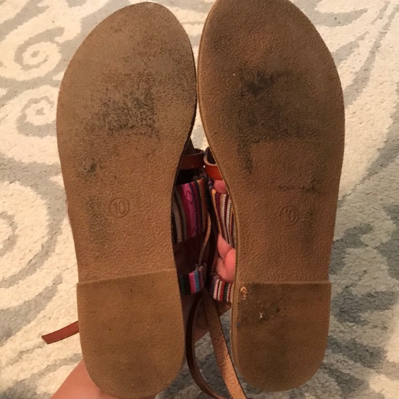 Sandals - Picture 3 of 3